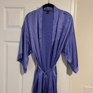 Vintage Victoria's Secret Gold Label Satin Kimono Robe